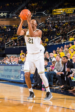 Zak Irvin (21)
