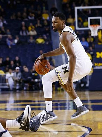 Zak Irvin (21)