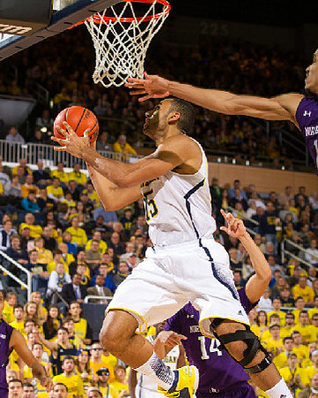 Jon Horford (15)