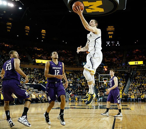 Nik Stauskas (11)