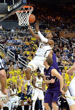 Glenn Robinson III (1), Tim Hardaway Jr. (10), Caris LeVert (23), and Max Bielfeldt (44)