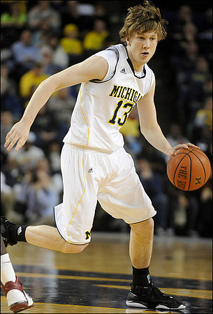 Matt Vogrich (13)