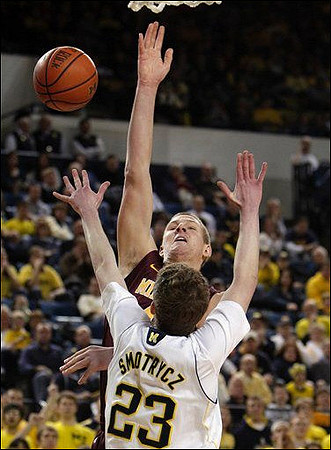 Evan Smotrycz (23)