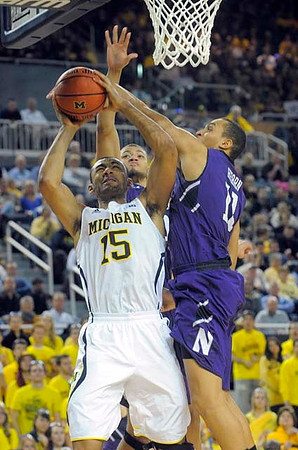 Jon Horford (15)