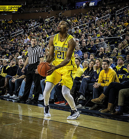 Zak Irvin (21)