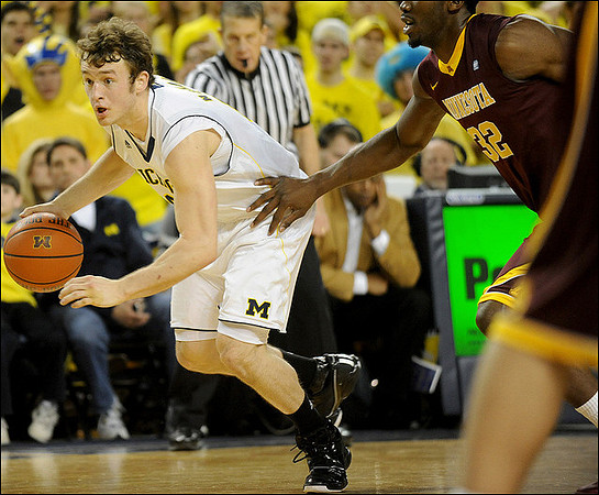Zack Novak (0)