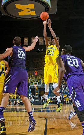 Caris LeVert (23)