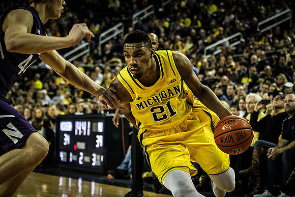 Zak Irvin (21)