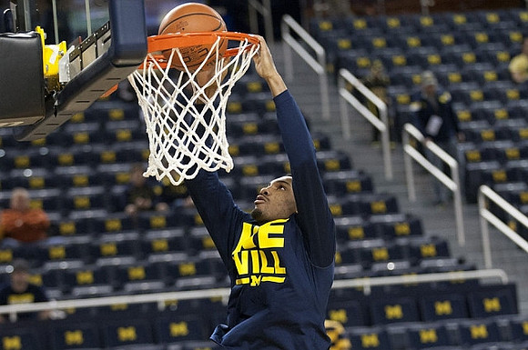 Zak Irvin (21)