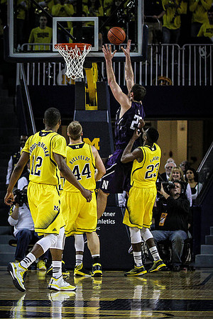 Muhammad-Ali Abdur-Rahkman (12), Max Bielfeldt (44), and Caris LeVert (23)