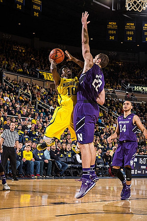 Derrick Walton Jr. (10)