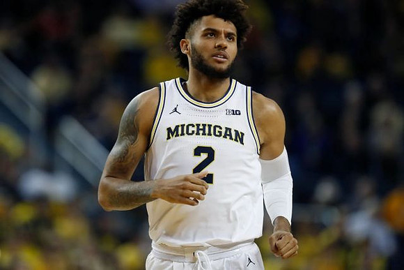 Isaiah Livers (2)