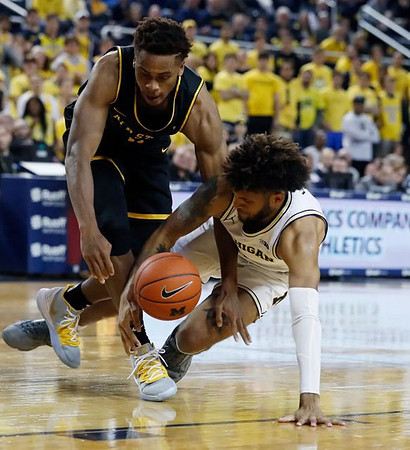 Isaiah Livers (2)