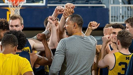 Juwan Howard and Michigan Team