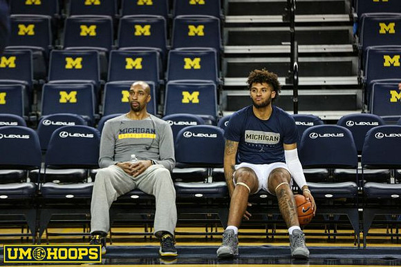Saddi Washington and Isaiah Livers (2)