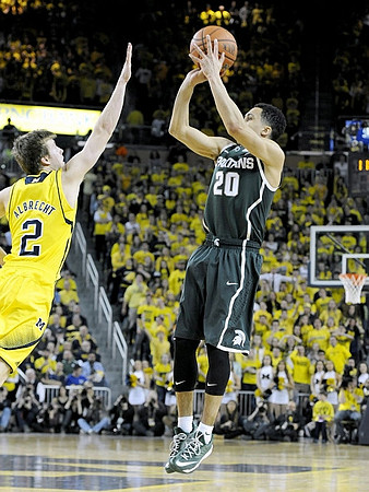 Spike Albrecht (2)