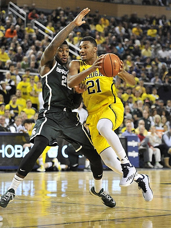 Zak Irvin (21)