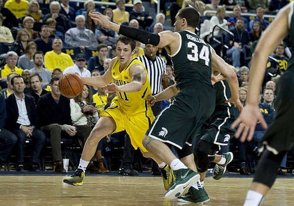 Andrew Dakich (11)