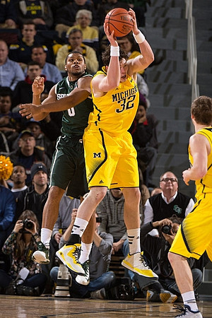 Ricky Doyle (32) and Spike Albrecht (2)