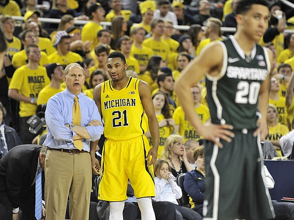 John Beilein and Zak Irvin (21)
