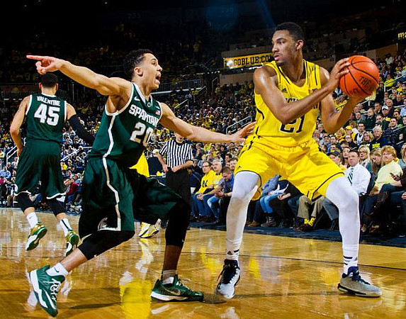 Zak Irvin (21)