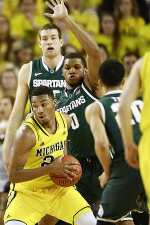 Zak Irvin (21)