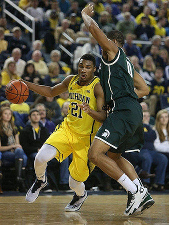 Zak Irvin (21)