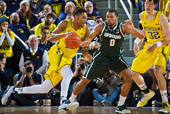 Zak Irvin (21) and Ricky Doyle (32)