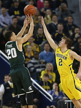 Spike Albrecht (2)