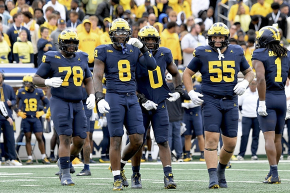 Kenneth Grant (78), Derrick Moore (8), Josaiah Stewart (0), Mason Graham (55), and Jaishawn Barham (1)