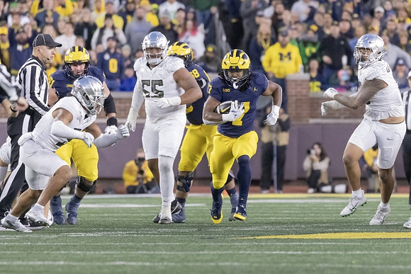 Giovanni El-Hadi (58), Donovan Edwards (7), and Greg Crippen (51)