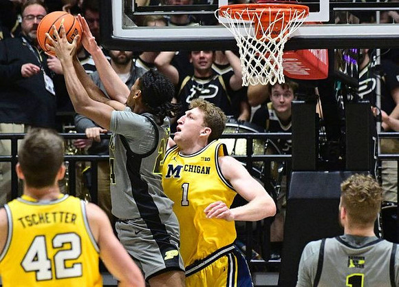 Will Tschetter (42) and Danny Wolf (1)