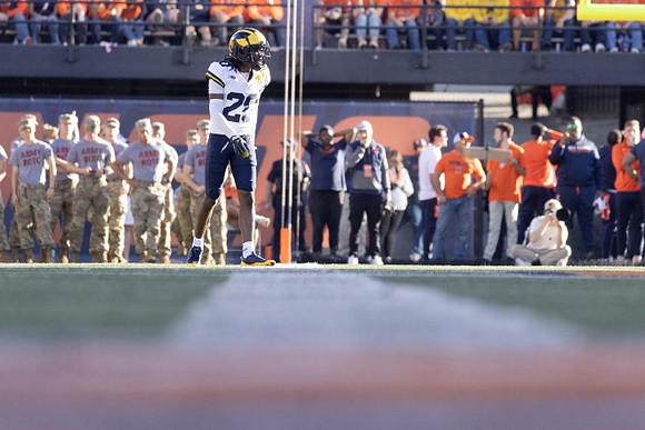 Jyaire Hill (20)