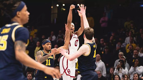 Rubin Jones (15), Roddy Gayle Jr. (11), and Danny Wolf (1)