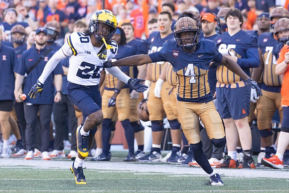 Jyaire Hill (20)