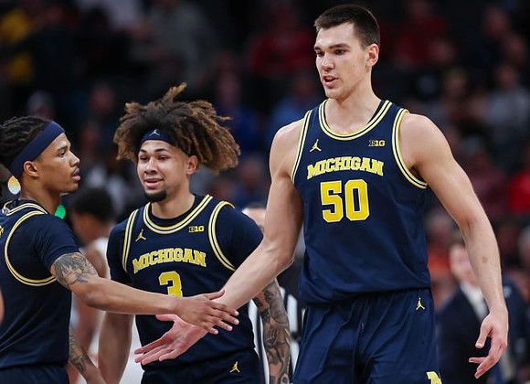 Rubin Jones (15), Tre Donaldson (3), and Vladislav Goldin (50)