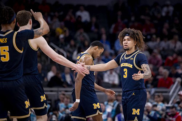 Rubin Jones (15), Danny Wolf (1), Nimari Burnett (4), and Tre Donaldson (3)