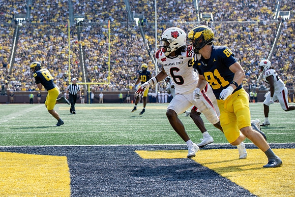 Hogan Hansen (80), Alex Orji (10), and Peyton O'Leary (81)