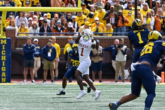 Quinten Johnson (28), Jaishawn Barham (1), and Rayshaun Benny (26)