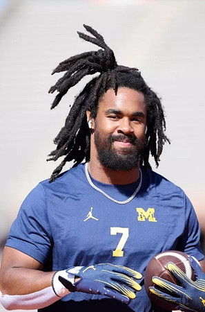Donovan Edwards (7)