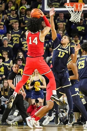 Jett Howard (13) and Jace Howard (25)