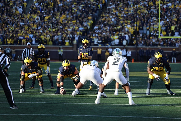 Giovanni El-Hadi (58), Kalel Mullings (20), Greg Crippen (51), Davis Warren (16), and Myles Hinton (78)