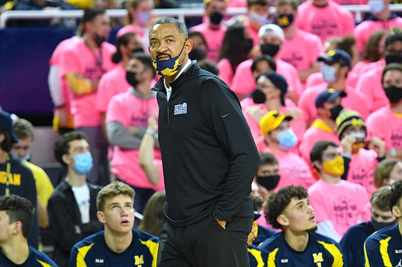 Juwan Howard and Michigan Team