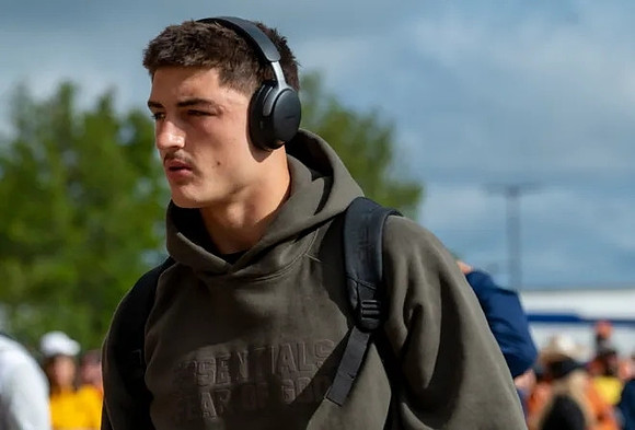 Colston Loveland (18)