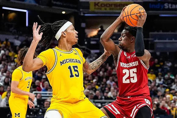 Tre Donaldson (3) and Rubin Jones (15)