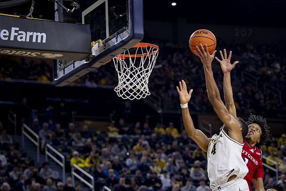 Nimari Burnett (4)