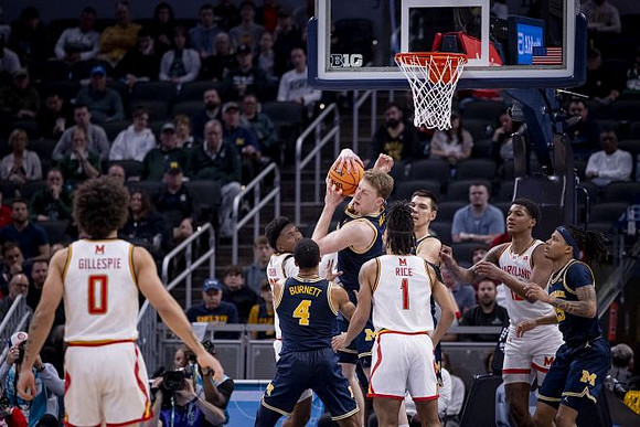Nimari Burnett (4), Danny Wolf (1), and Rubin Jones (15)