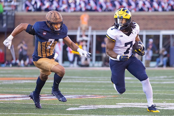 Donovan Edwards (7)