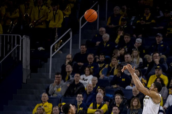 Nimari Burnett (4)