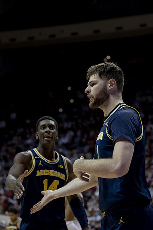 Moussa Diabate (14) and Hunter Dickinson (1)